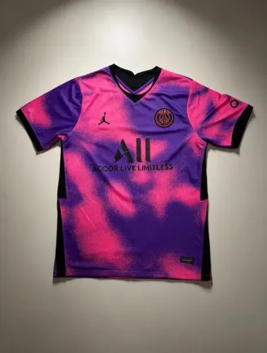 Camisa PSG Jordan - Edição Especial Rosa e Roxa G