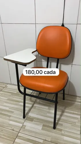 Cadeira escolar 