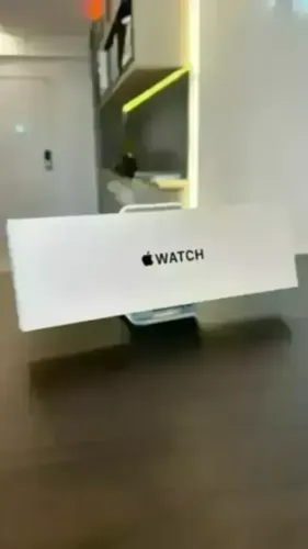Apple Watch SE 3 40mm Estelar / Lacrado / Retirada Loja Física na Savassi