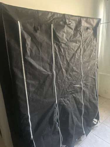 Guarda roupa portátil