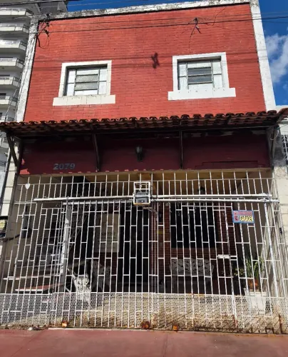 Casa 3/4 sendo 2 suítes- 3 de maio- entre Mundurucus e Pariquis-