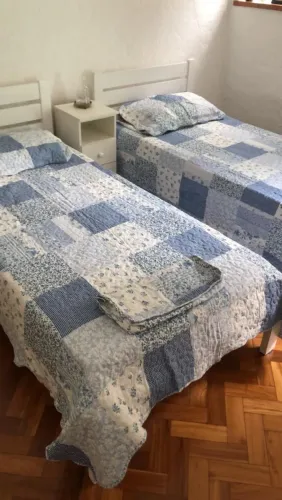 Cama de Solteiro com colchão Ortobom em estado de novo!