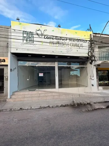 Imóvel para aluguel possui 150 metros quadrados em Brasília - Arapiraca - AL