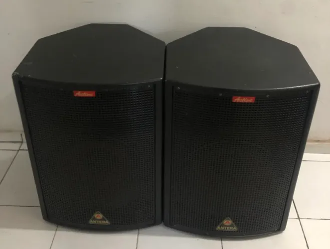 Par de caixas ativas - ANTERA TS 700A - Semi-novas!!!