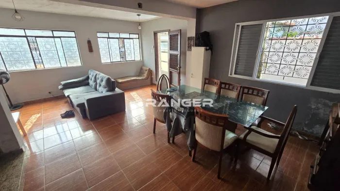 Casa 3 dormitorios na Vila Belmiro