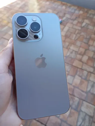 iPhone 15 Pro 