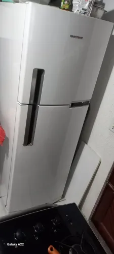 Vendo Refrigerador Brastemp 2 Portas Branco 375L 220V BRM44HB