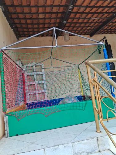 Vendo piscina de bolinhas