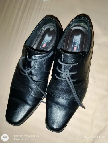 Sapato couro legítimo Ferracine