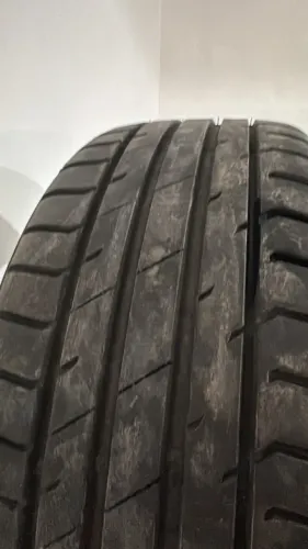 Pneus 225/45 R18 Delinte DS7 - Apenas 2.000km (Seminovo!)