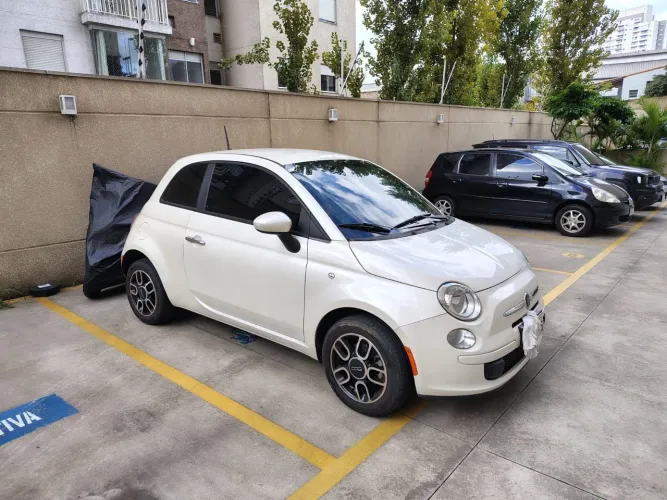 Fiat 500 Cult 1.4 Flex 8V EVO Mec. 2012