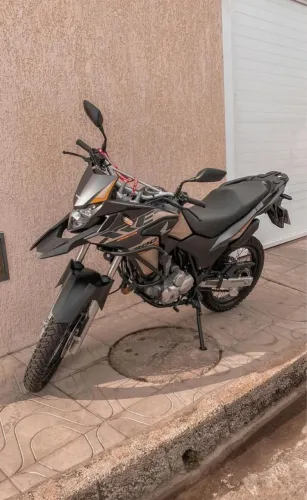 Moto Honda xre 300