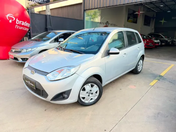 Ford Fiesta 1.6 8V Flex/class 1.6 8V Flex 5P 2013