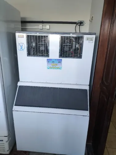 Máquina de gelo