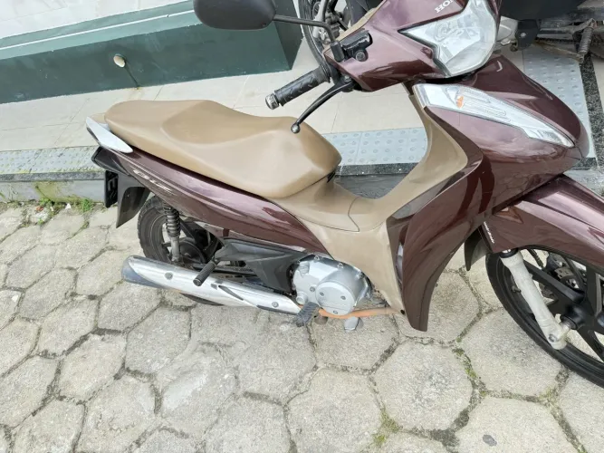 Honda Biz 125 EX/ 125 EX Flex 2021