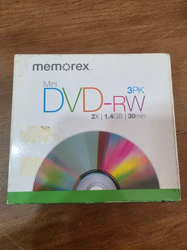 Mini DVD regravável.