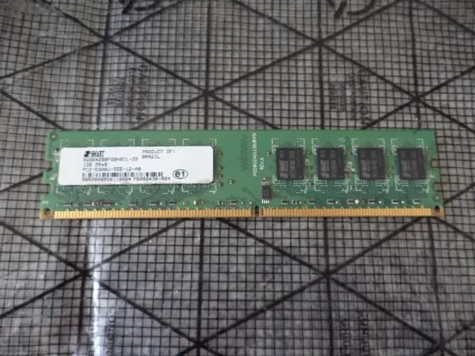 Memória Smart 1GB PC2 5300 DDR2 667 para PC