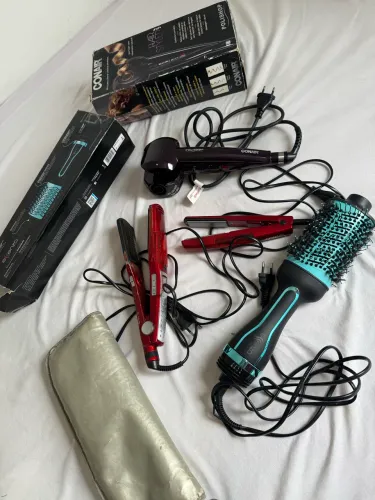 Chapinha, escova babyliss Polishop em ótimo estado.