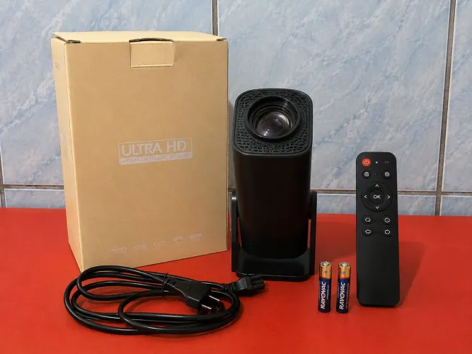 PROJETOR HY320 ULTRA HD+CABO+CONTROLE+2 PILHAS NOVAS+1 MES GRATUITO DE SPARTANV3