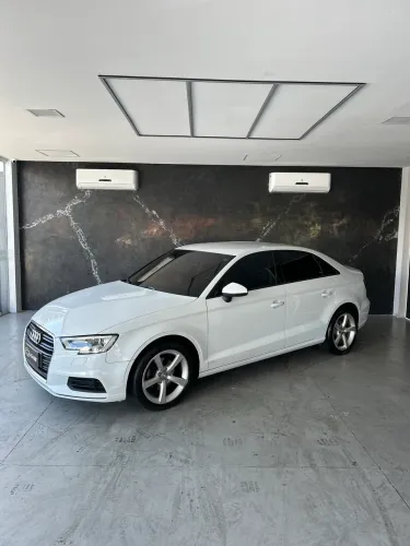 Audi A3 Sedan 1.4 TFSI Flex Tiptronic 4P 2018