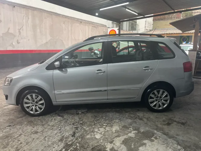 Volkswagen Spacefox 1.6/ 1.6 Trend Total Flex 8V 5P 2012
