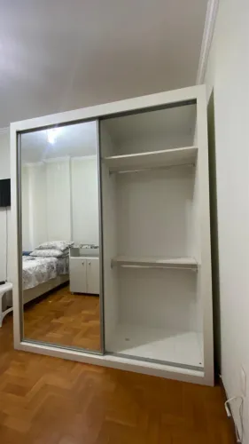 Guarda Roupas