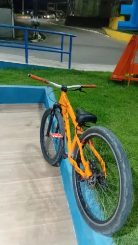 Vendo eu troco em outra