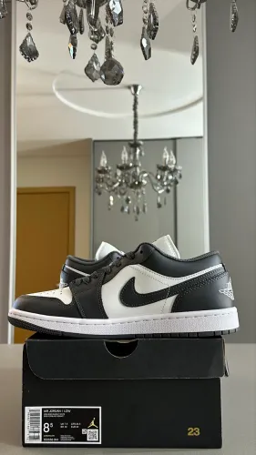 Tênis Nike Air Jordan 1 Low Grey White