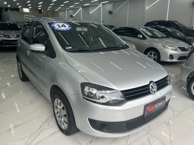 Volkswagen Fox 1.6 MI Total Flex 8V 5P 2014