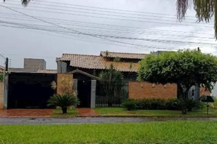 Casa no Centro - Naviraí/MS