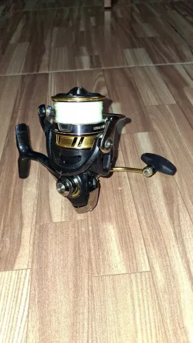 Molinete Daiwa Legalis LT 3000D-C CS