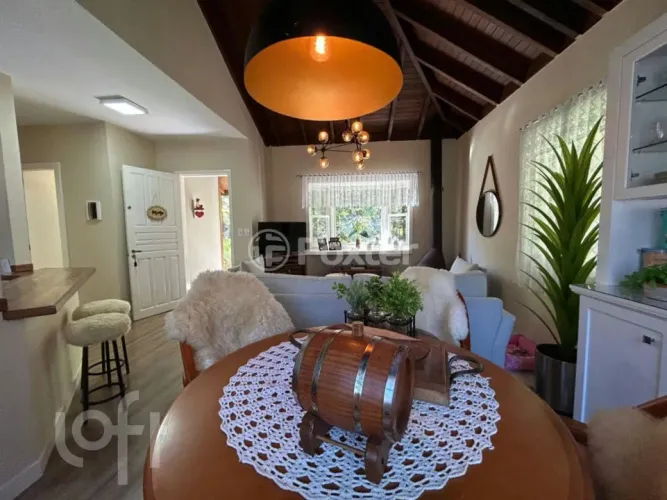 Casa à venda Rua Tio Filinto, Jardim dos Pinheiros I - Canela
