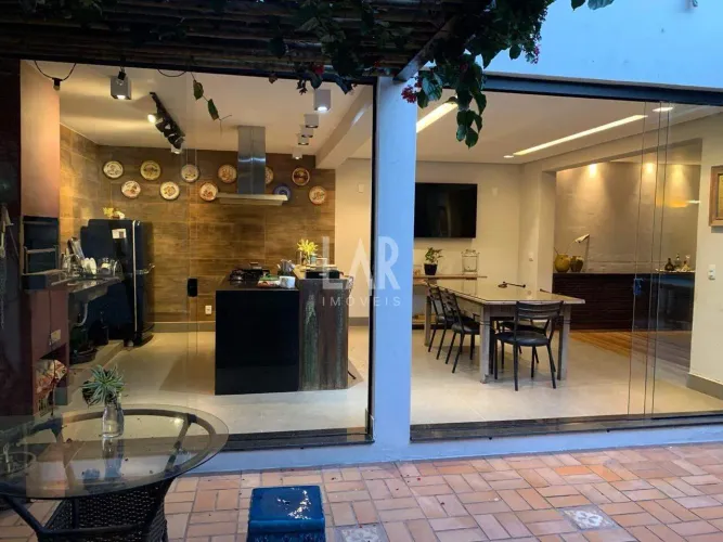 Casa à venda, 5 quartos, 2 suítes, 5 vagas, Belvedere - Belo Horizonte/MG