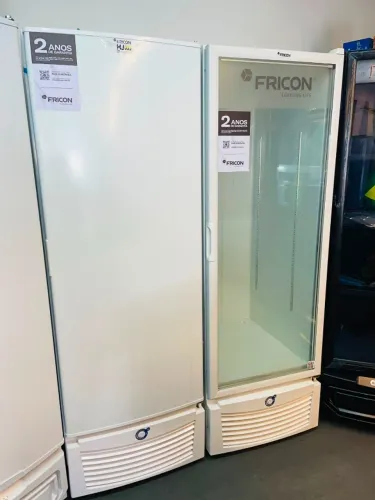 MB FREEZER INDUSTRIAL 569L PORTA CEGA E PORTA DE VIDRO - FRICON 