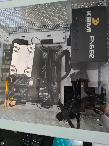 Pc Ryzen 3 3200 pro com ótimas configurações