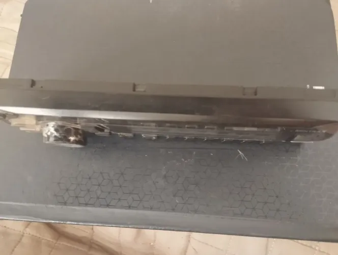 Frente de som Pioneer  em boa conservação 