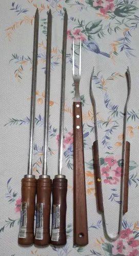 Kit de churrasco Tramontina - 5 peças. Imperdível! Buscar próximo a Doca.