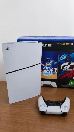 VENDO PLAYSTATION 5 SLIM - COMPLETO