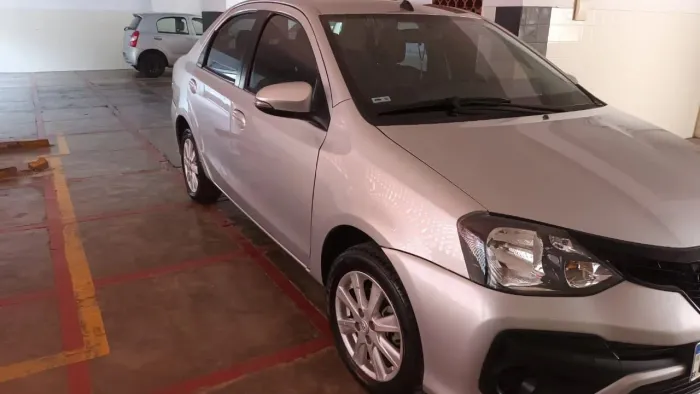 Toyota Etios X Plus Sedan 1.5 Flex 16V 4P Mec. 2019
