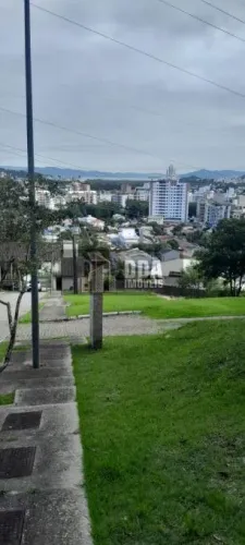 Terreno com vista mar em condomínio fechado no Córrego Grande