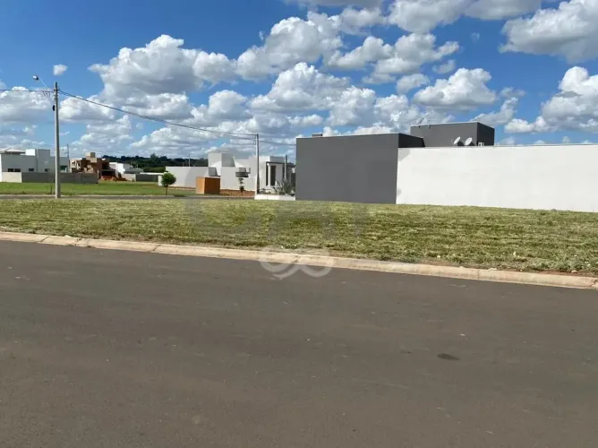 Terreno à venda, 693 m² por R$ 745.000,00 - Condomínio Portal Do Sol - Holambra/SP