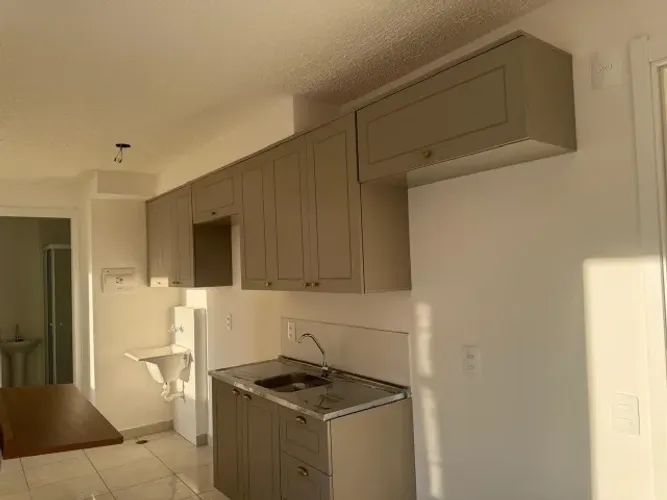 Alugo apartamento 5 minutos do metrô Barra Funda