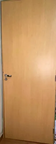 Porta completa nova