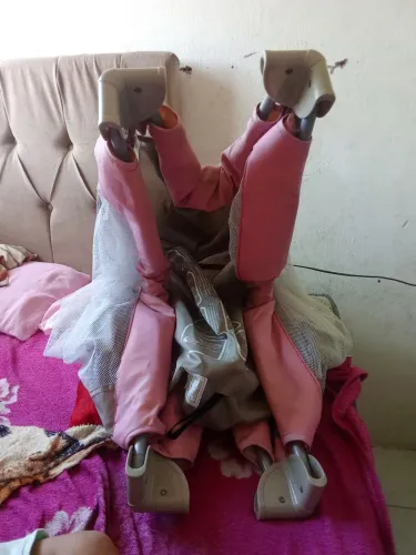 Vende-se Chiquinho cor rosa ? Está desmontado com todas as peças tudo certinho