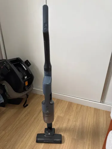 Aspirador de pó Electrolux sem fio 