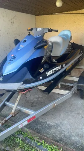 Vendo Jet ski novíssimo com carreta 2025