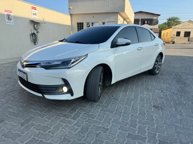 Toyota Corolla Altis 2.0 Flex 16V Aut. 2018