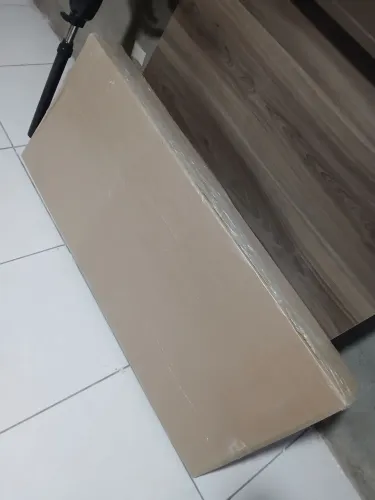 Vendo balcão de pia novo na caixa com 3 gavetas marrom