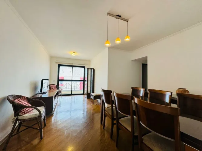 APARTAMENTO COM 02 VAGAS DE GARAGEM, NA REGIÃO DA VILA MASCOTE.