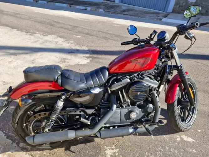 Harley-Davidson XL 883n Iron 2018